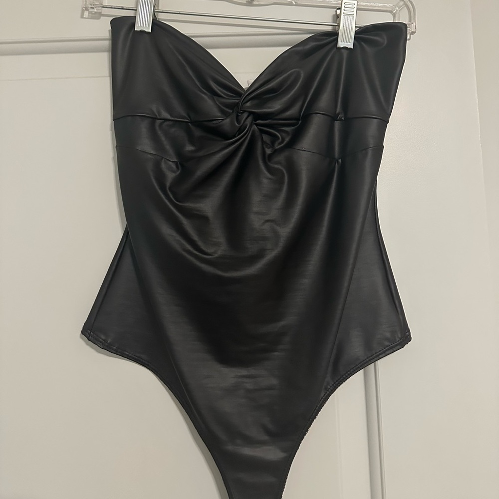 Lelis Strapless Black Leather Bodysuit